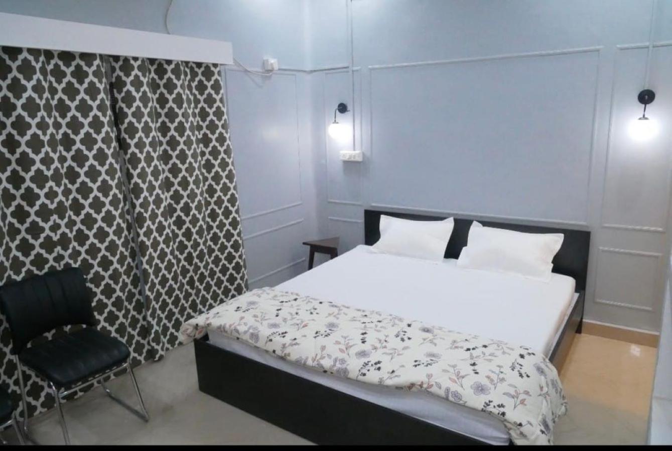 Janki Kunj Varanasi- 3 Room Home Екстер'єр фото